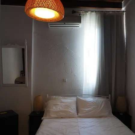 بيت ضيافة 32 Old Town 3*