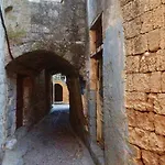 32 Old Town 招待所 Rhodes City