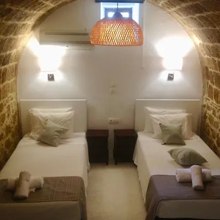 32 Old Town Pensiune Rhodes City