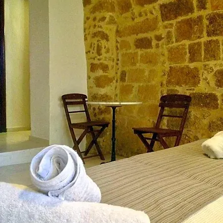 32 Old Town Casa de hóspedes 3*