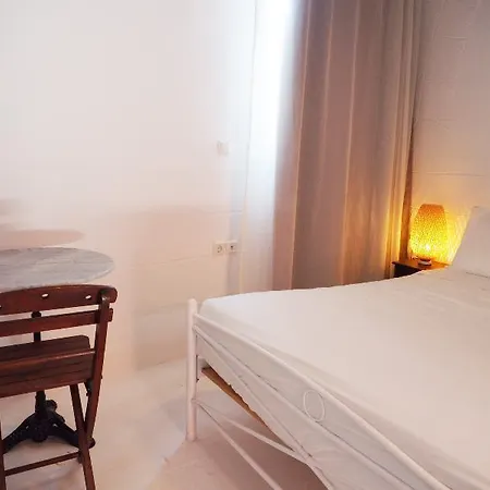 Gasthuis 32 Old Town Rhodes City