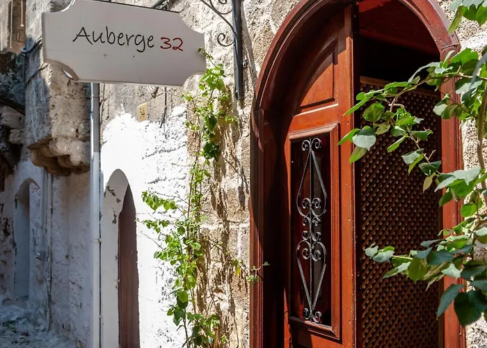 Πανσιόν 32 Old Town 3*