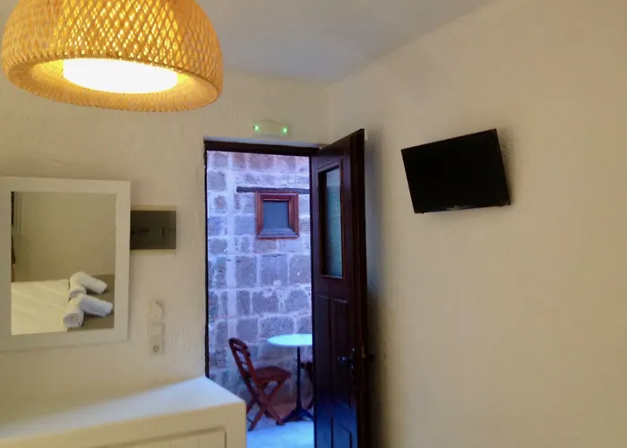 Guest house 32 Old Town 3*