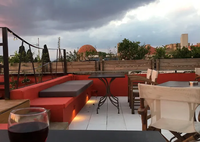 Πανσιόν 32 Old Town 3*