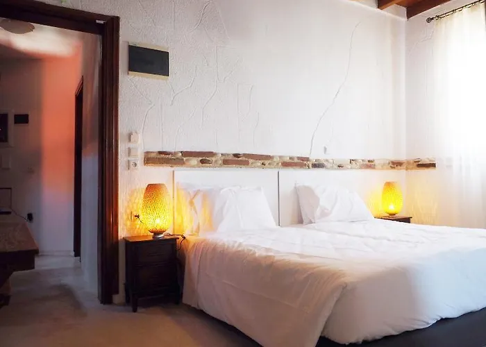 32 Old Town 3* Rhodes City